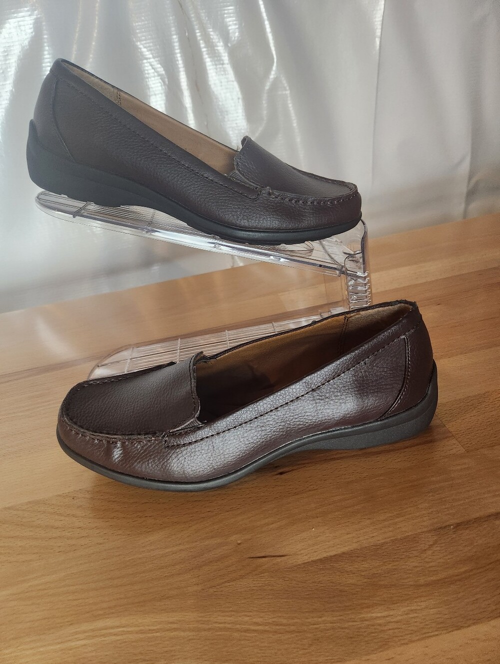 Thom McAn Daylin Brown Leather Loafers 9.5 Preppy Academia Comfort NEW Defect